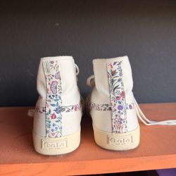 Gola x Liberty High-Top Sneakers – Women’s Size 7 (Like New)