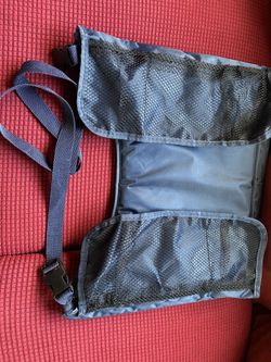 Kids adjustable car seat tray with two side pockets