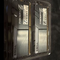 32 Gb Of RGB Computer Ram 