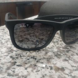 Ray Bans70