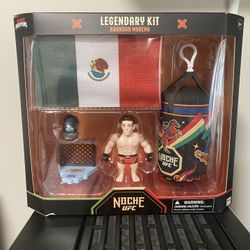 Noche UFC Legendary Kit Brandon Moreno Octagon Fighters 3" Figure New in Box