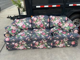 Free Ethan Allen couch