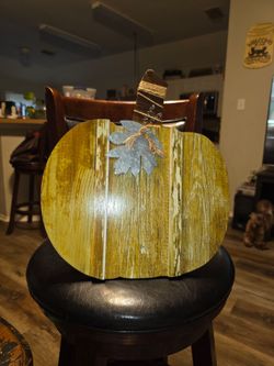 Rustic Wood Pumpkin Fall Decor