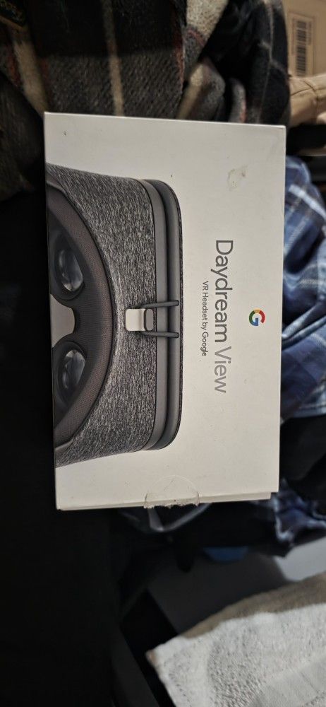 Google Daydream View 
