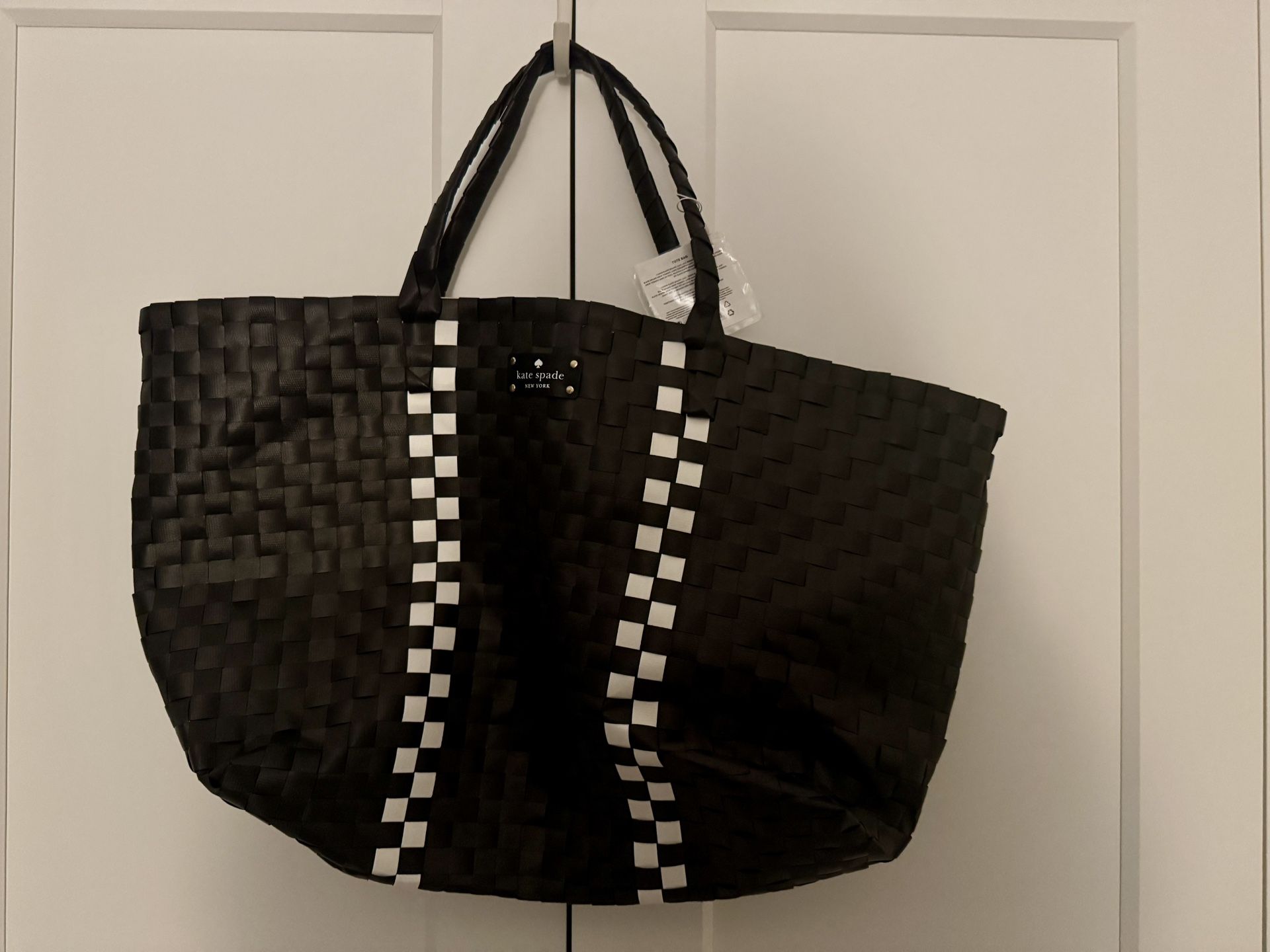 New Kate Spade Black And White Large Woven Tote