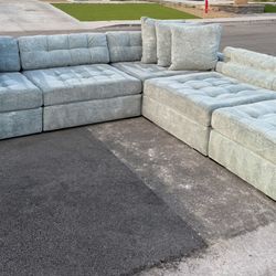 Modular Sofa, Couch, Couches,  Sectional ( Delivery Available)