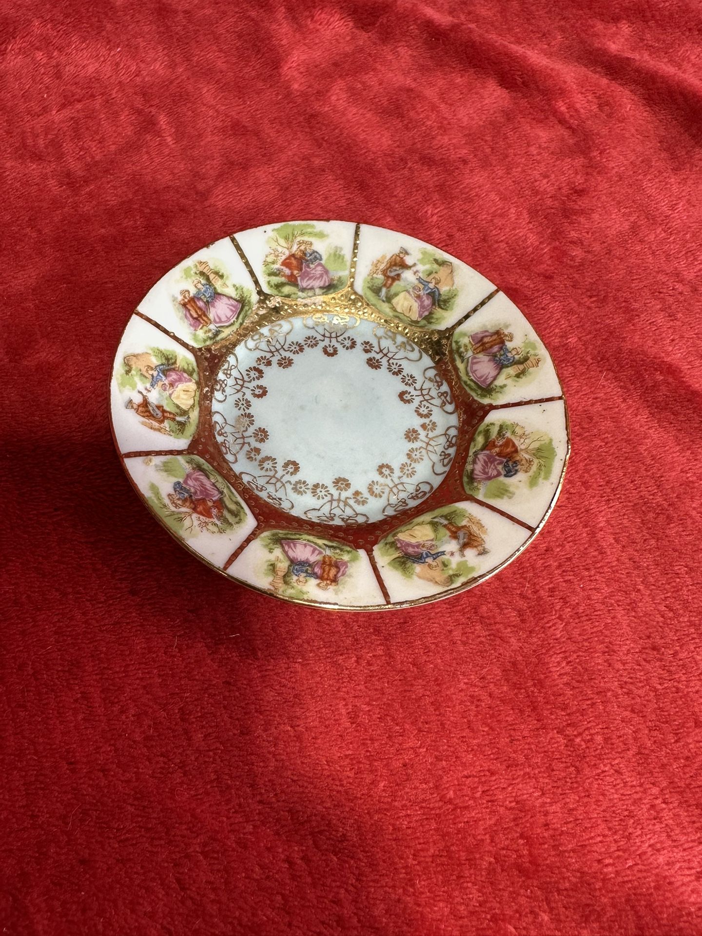 🎨 Vintage Japanese Demitasse Saucer – Arnart Creations – Hand-Painted Porcelain