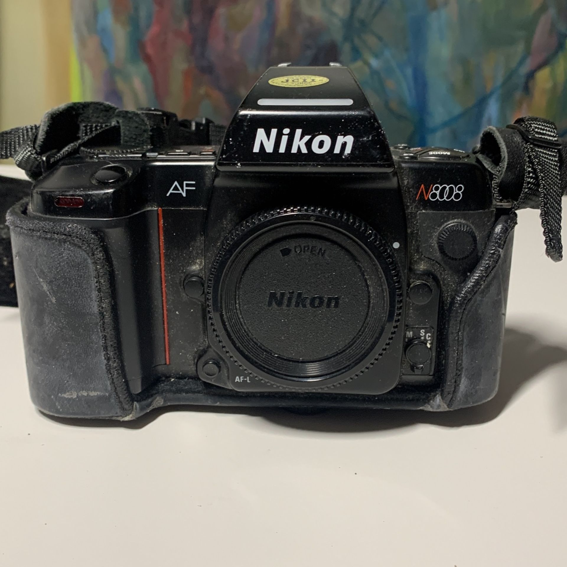 Nikon N8008