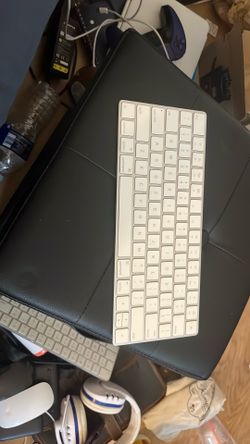 Magic Keyboard
