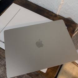 Apple MacBook Air - M3 - 15 inch - 16GB RAM - 256GB SSD