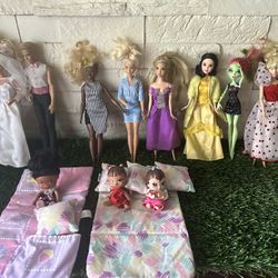 Beautiful Barbies  In Three little Ones In Two little Blankets With Pillows