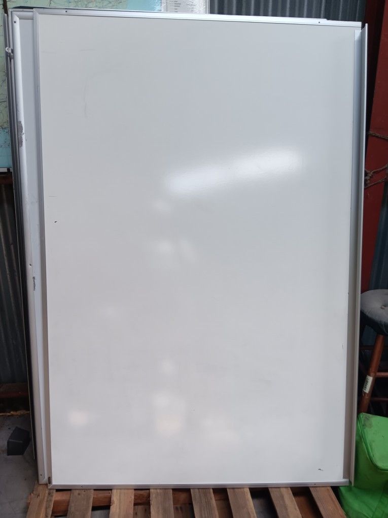 WHITE BOARDS AVAILABLE FOR SALE!!!!..6ftx4ft!!!.each