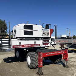 2000 S-240 Laser Screed For Sale