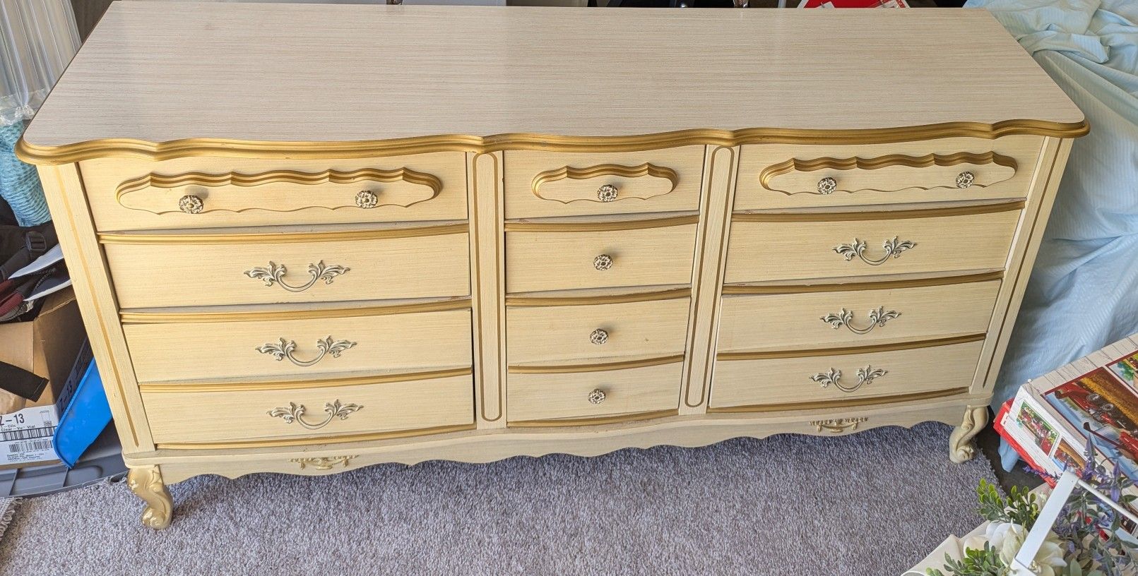 Vintage Bonnet By Sears 9 Drawer Dresser, 32" x 60" x 17", Matches, Includes Wall Mirror, 31" x 39"