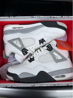 Jordan 4 size 6y