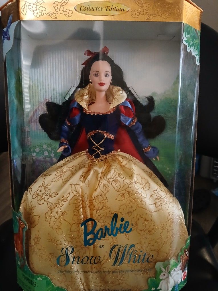 Barbie As Snow White Collector Edition "Children's Collector Series "