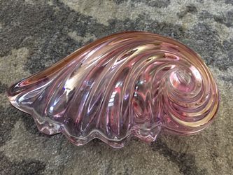 RoseCrystal Pink Shell Dish with Lid (Lidded Jar) Decor-Excellent “Like New” condition