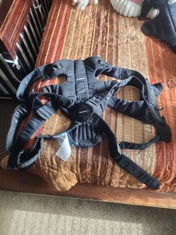 Baby Bjorn Carrier 