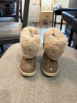 Toddler Girl Boots $2