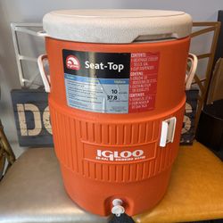 New Igloo 10 Gallon water jug / water cooler
