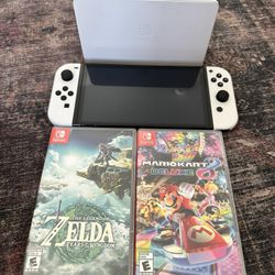 NINTENDO SWITCH - OLED MODEL 