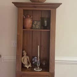 Ethan Allen Hutch