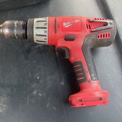 Milwaukee Cordless Power Drill