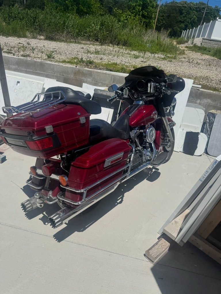 06 Harley Electra glide ultra classic