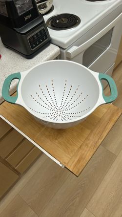 White Colander with Teal Handles