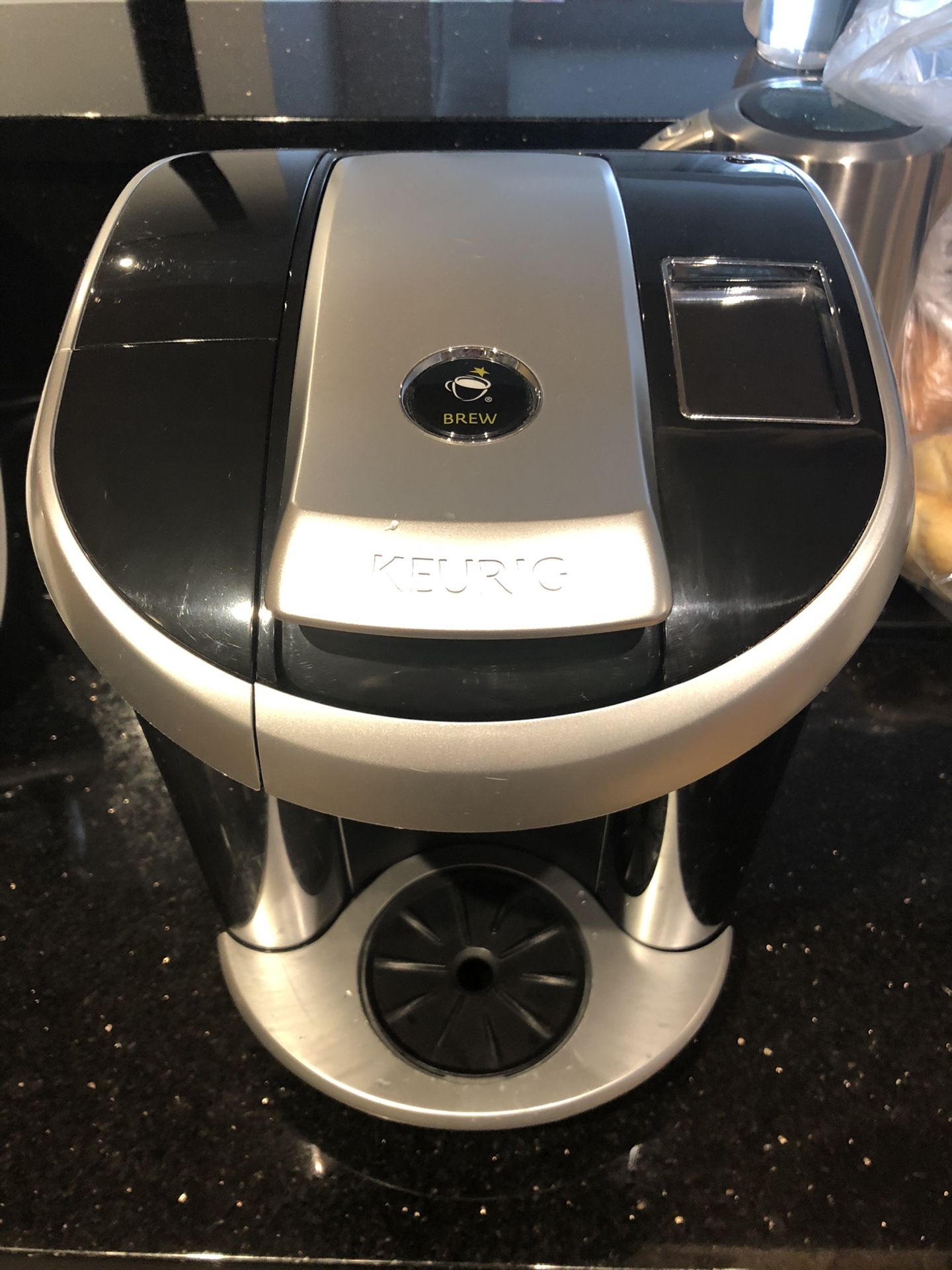 KEURIG Coffee Maker - touch screen