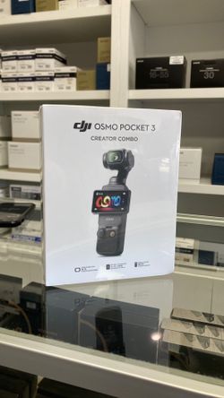 DJI Osmo Pocket 3 Creator Combo