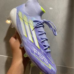 ADIDAS F50