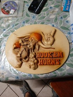 Longhorns plaque