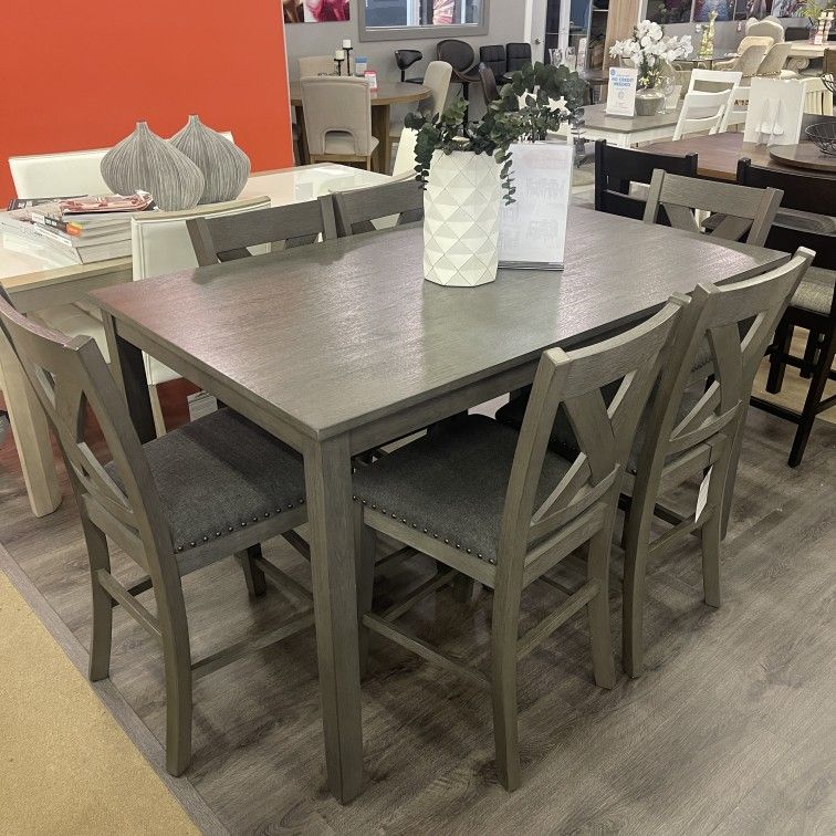 Caitbrook Gray Counter Height Dining Room Set / (Set of 7) Furniture