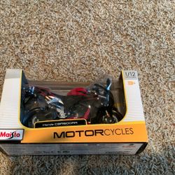 New Honda CBR609RR  1/12 Die Cast Model Motorcycle