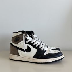 Nike Jordan 1 Retro High (Men’s Size 11)