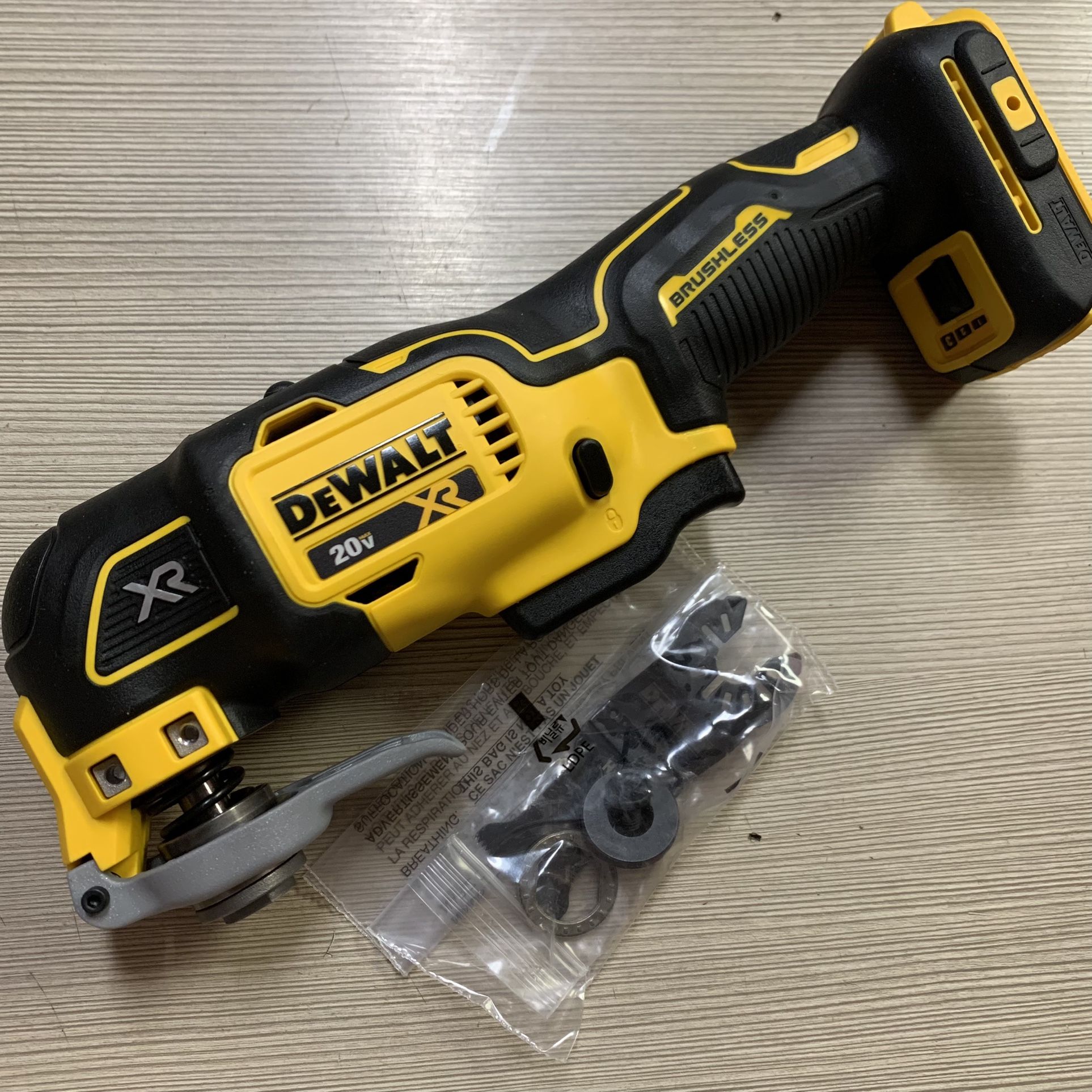 Dewalt New Multitool XR 3 Speeds Brushless