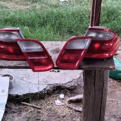 2003 Mercedes Tail Lights 