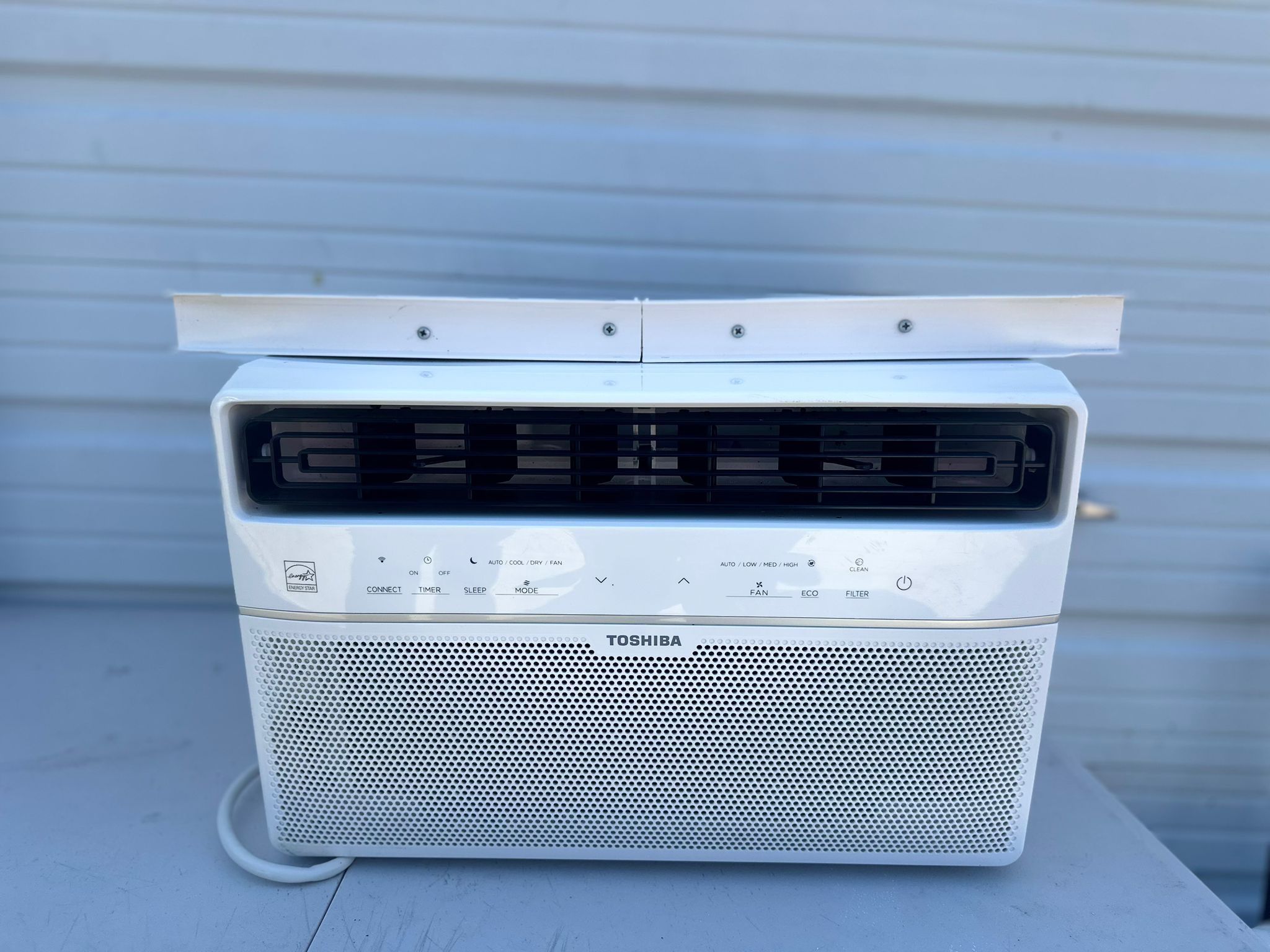 AC Toshiba