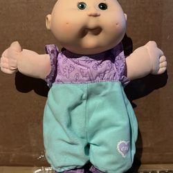 AUTHENTIC VTG CABBAGE PATCH KIDS DOLL