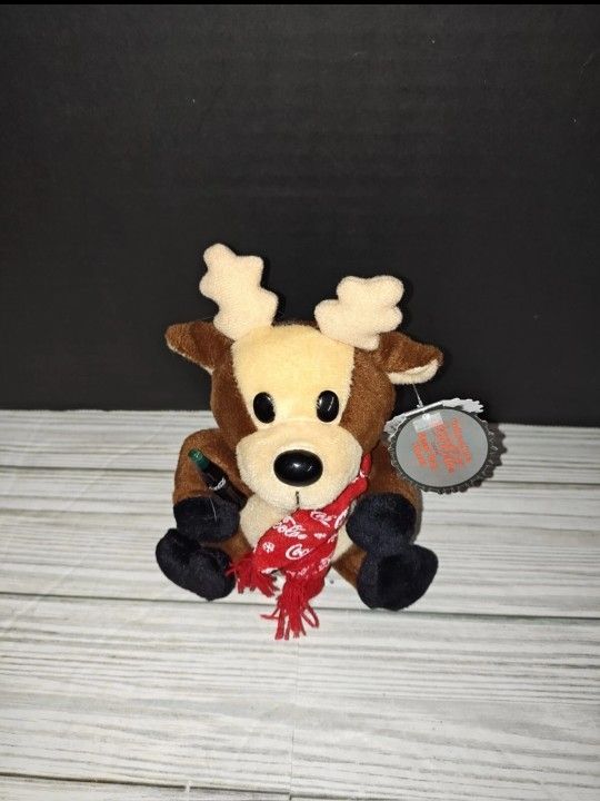 Reindeer Bean Bag Plush in Coca Cola Snowflake Scarf 1998 6" w Tags Winter Coke