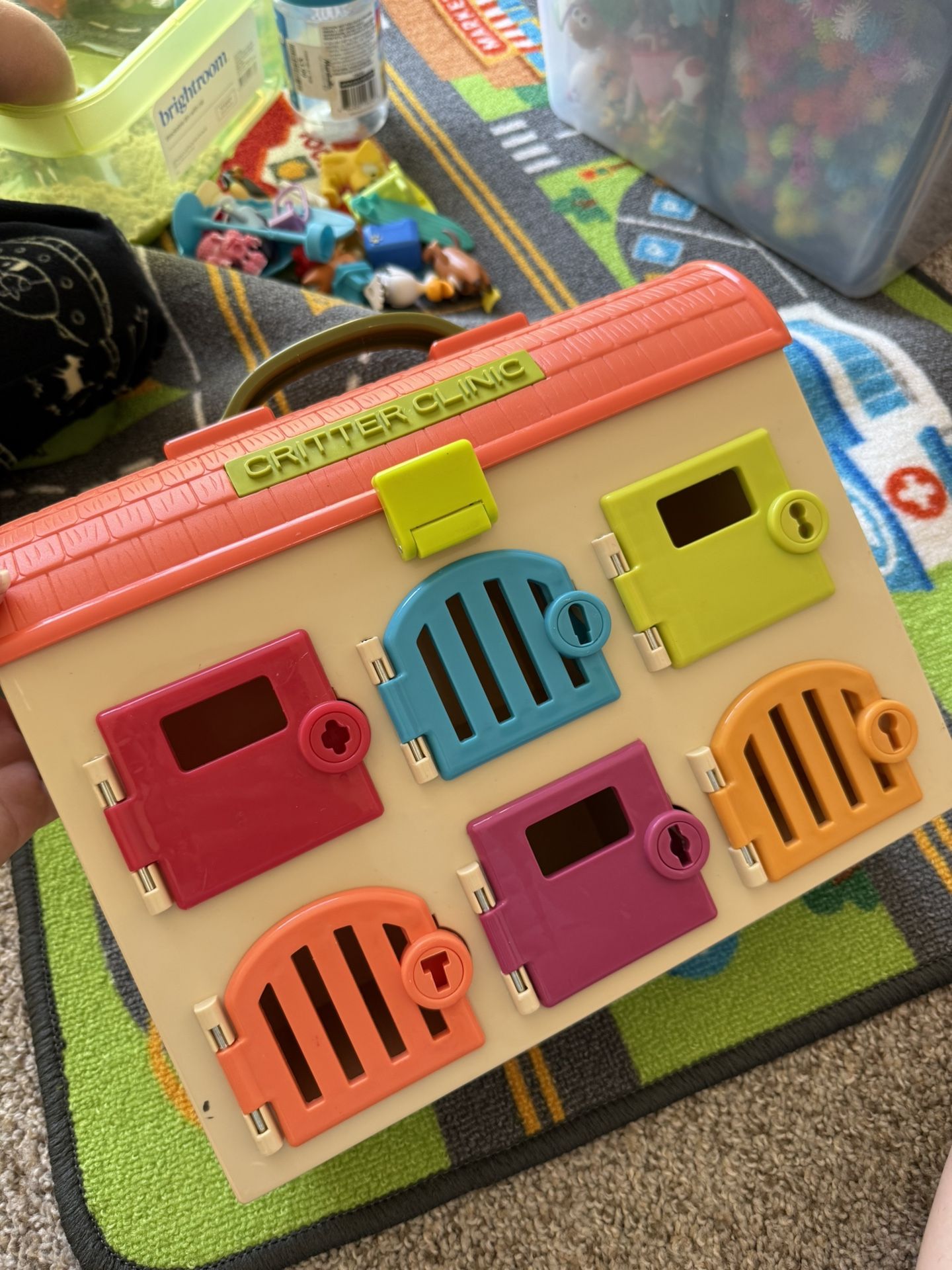 Critter Clinic With Set Of Keys Included