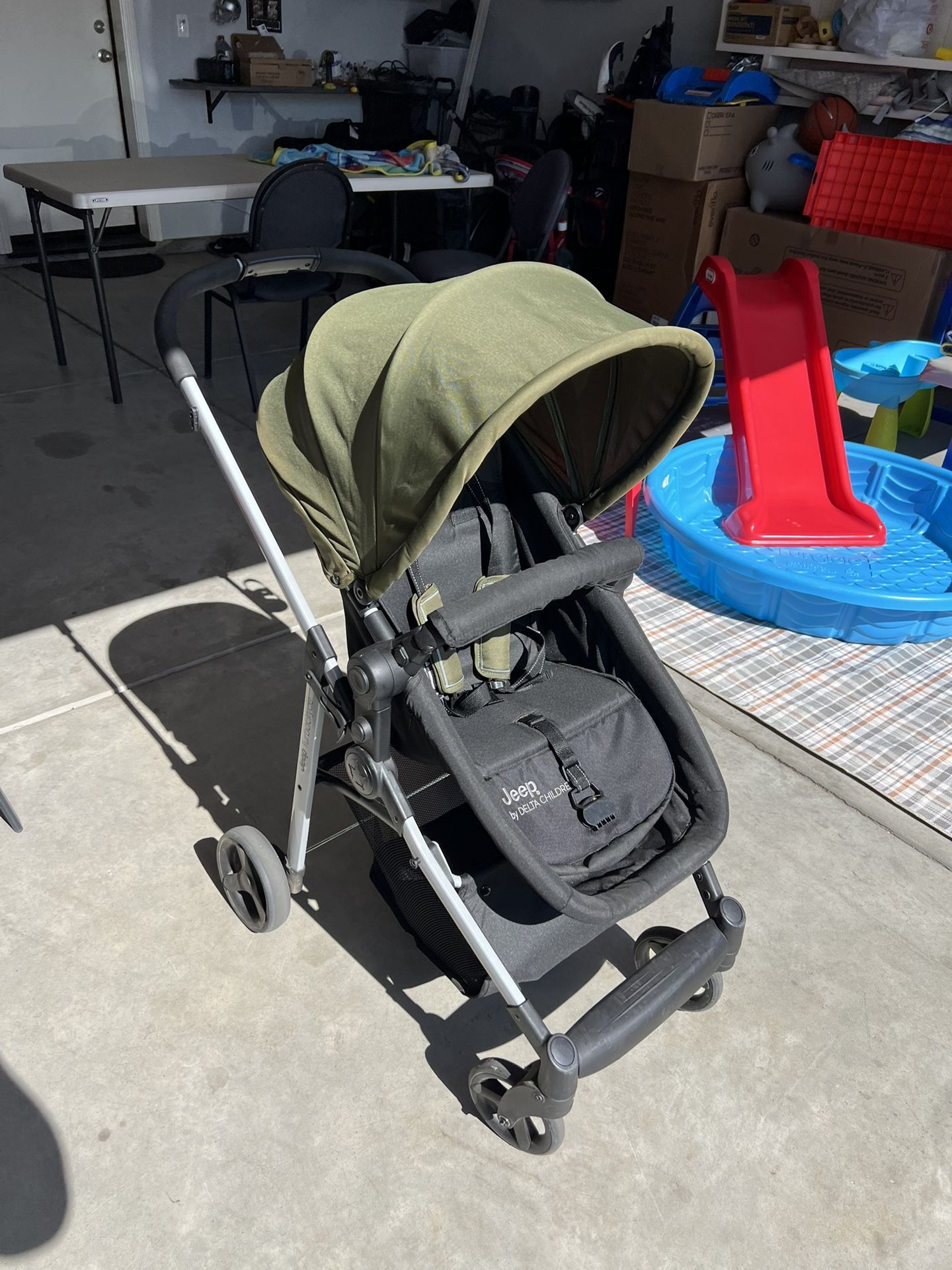 Jeep Stroller By delta Children