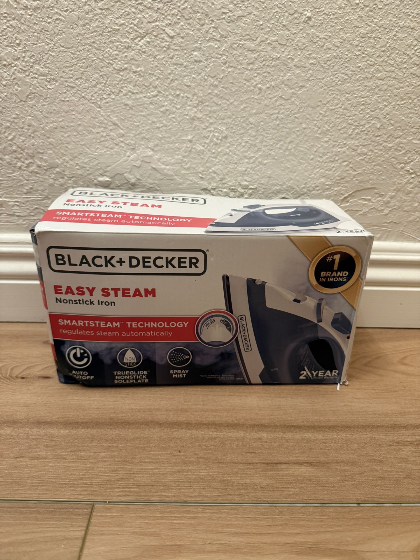 Black+Decker Clothes Iron