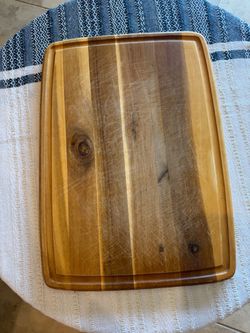 Wood chopping board