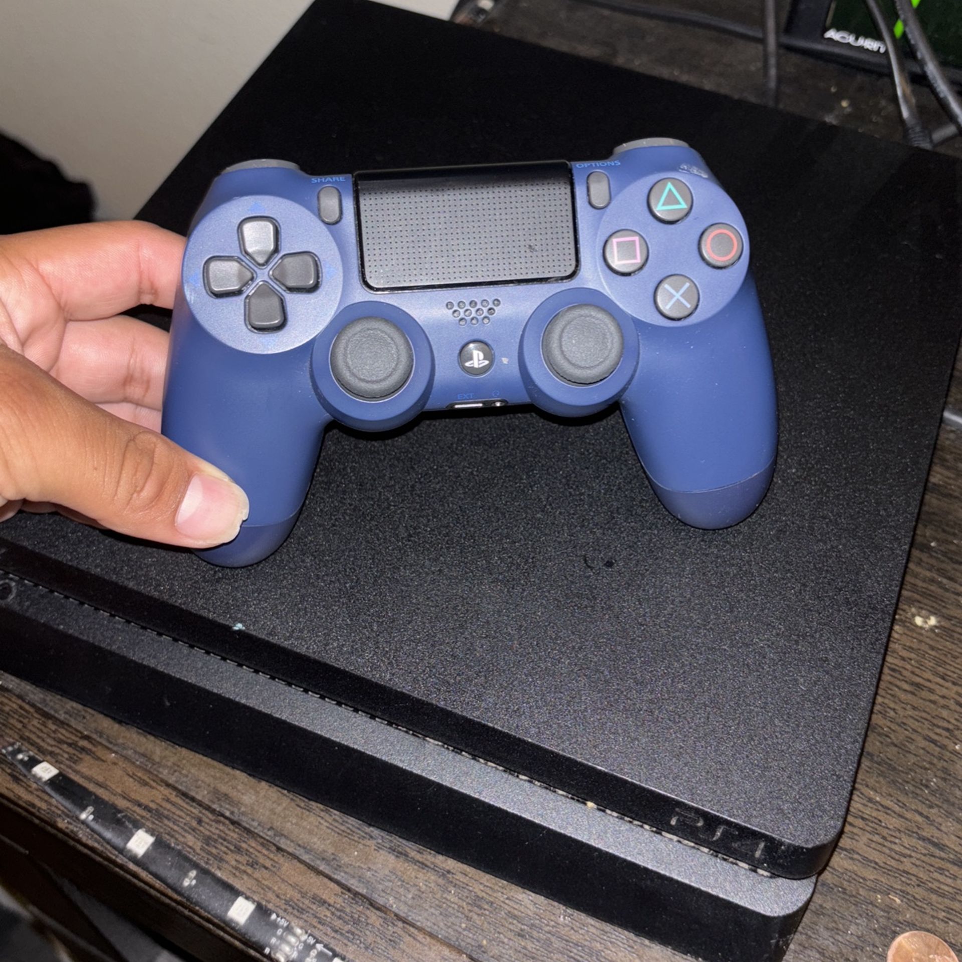 Playstation 4 Slim 1TB With Purple Fortnite limited edition Controller