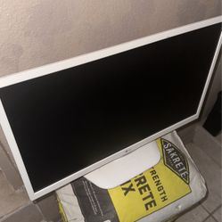 LG SMART MONITOR 24 IN