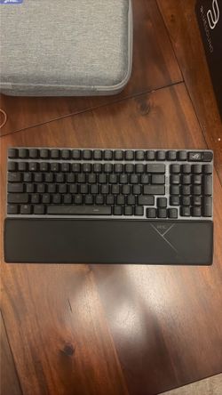 ROG Strix Scope 2 96 wireless keyboard