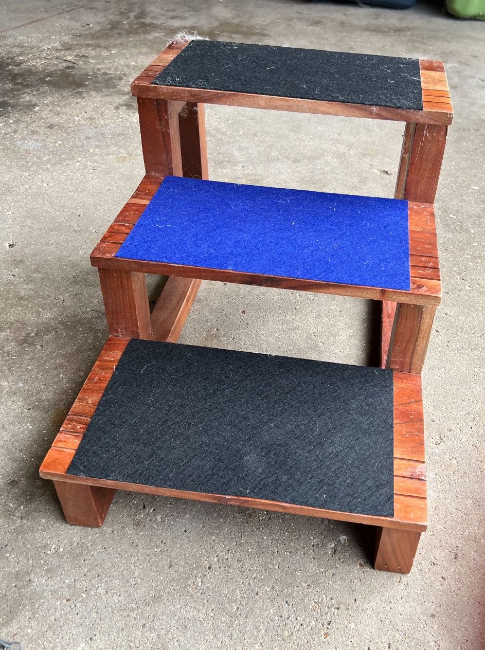 Dog Stairs
