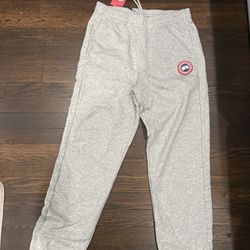 Canada Goose Sweatpants 
